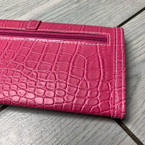 ✨💖 Pink Croc Cookie Lee FS Wallet 💖✨ - Picture 4 of 8